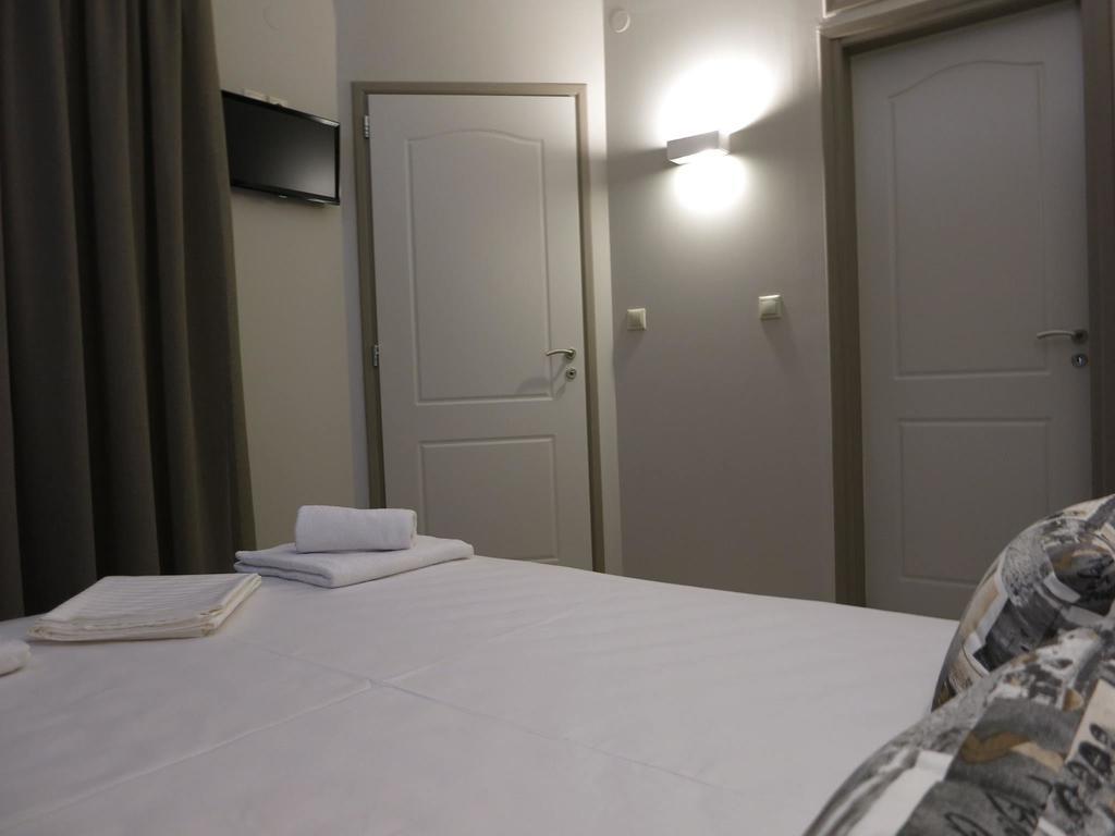 Pantheon Aparthotel La Canea Esterno foto