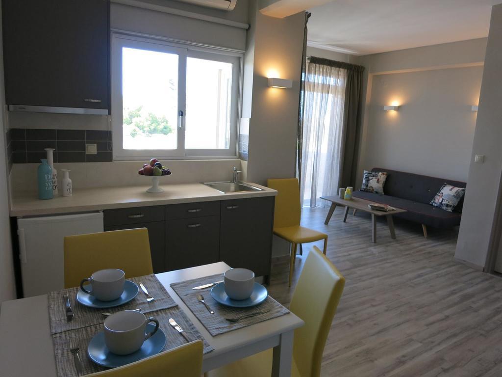 Pantheon Aparthotel La Canea Esterno foto