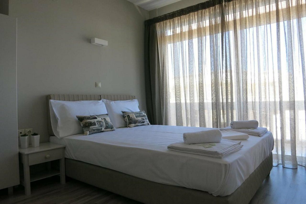 Pantheon Aparthotel La Canea Esterno foto